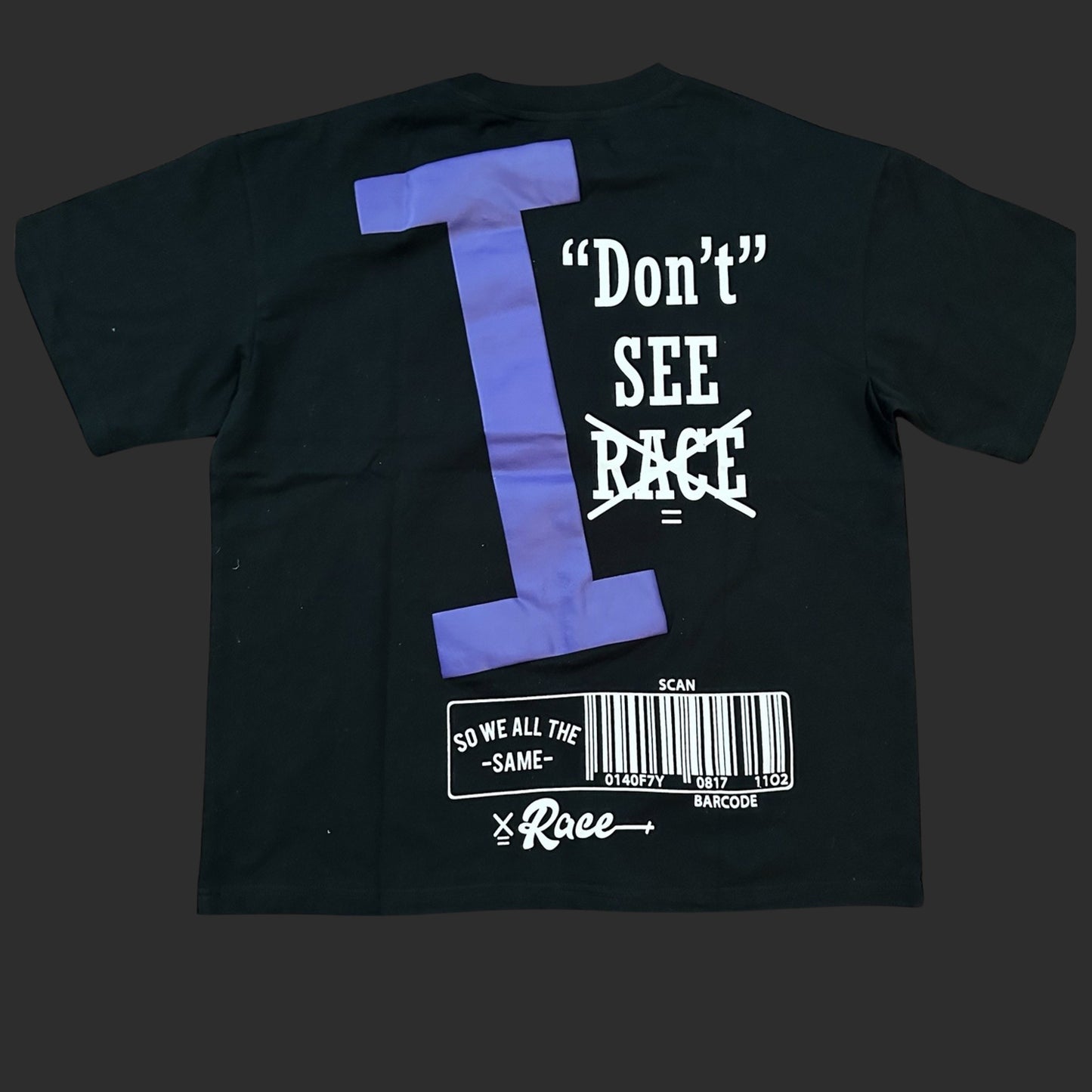 Black (T-Shirt) Merch