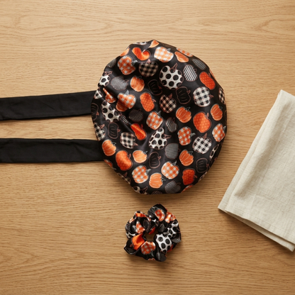 Black Polkadot Pumpkin Tie