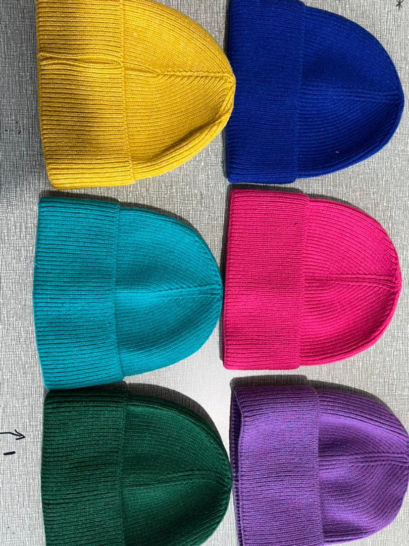 Black (Silk Beanie)